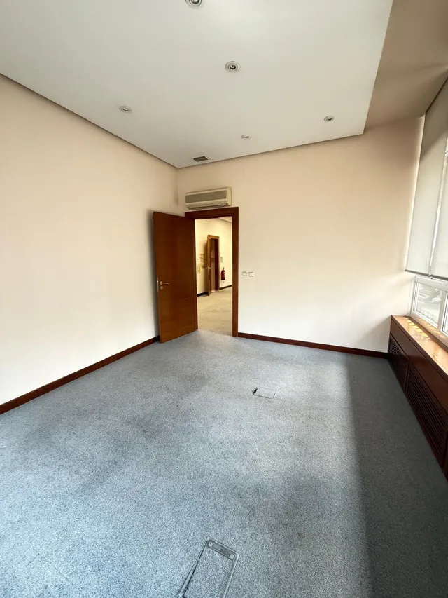 Oficina 6 habitaciones 250m² en alquiler - Cuzco — 23