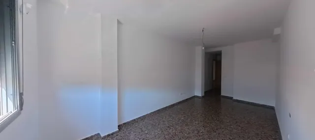 Piso luminoso con amplia terraza y ascensor en Favara (Valencia) - 4 habitaciones y 3 baños — 7