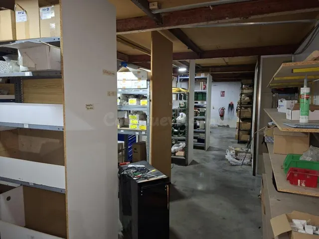 SE VENDE nave en La Rinconada - foto 4