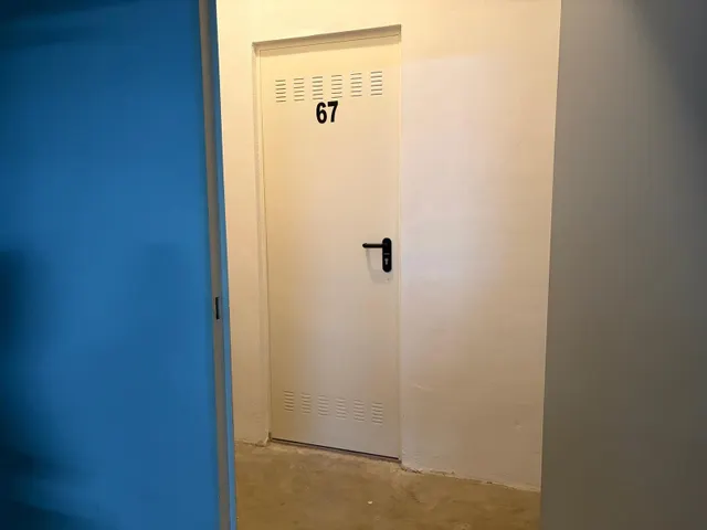 ESTUPENDA VIVIENDA EN NUEVO ZOCO, CON MAGNÍFICO Y GRAN PATIO (PORCHE), PISCINA, COCHERA, TRASTERO!!!! — 32