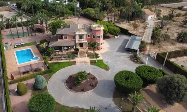 VILLA EN PERLETA ( ALICANTE ) — 14