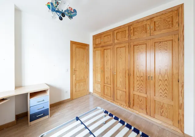 CASA ADOSADA CON GRANDES POSIBILIDADES EN EL CENTRO DE ARMILLA - GRANADA — 17