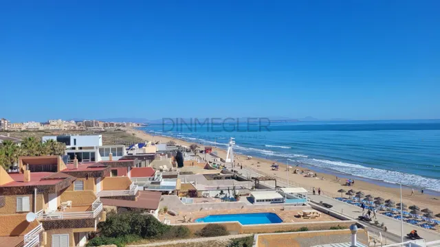 Primera línea, Piscina, parking en La Mata! — 33