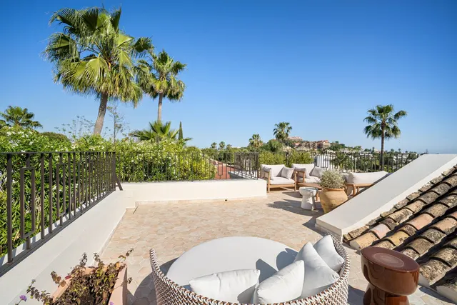 Chalet 4 habitaciones 241m² en venta - Marbella — 34