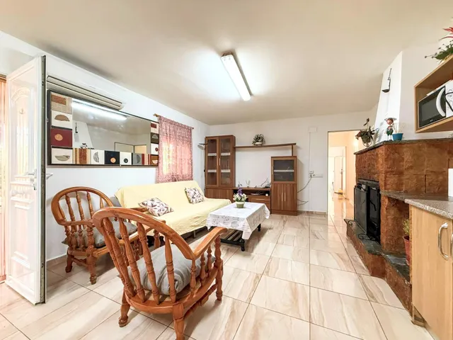 FANTASTICA MASIA CON PISCINA Y AMPLIA PARCELA EN VENTA — 9