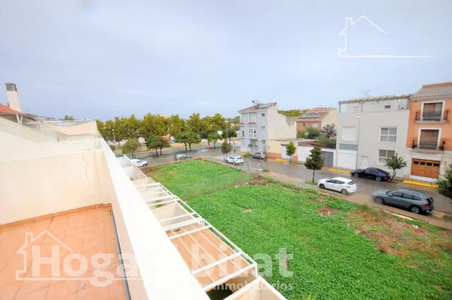 Precioso adosado, impecable y totalmente reformado con dos terrazas y garaje — 11