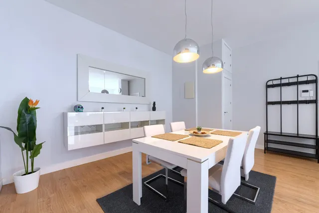 Se vende Espectacular piso con licencia turística a 7 min del Casco Viejo — 10