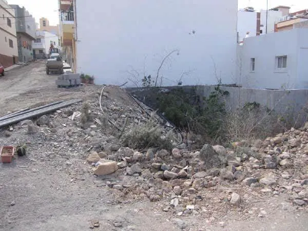 Terreno urbano en venta en La Jaca (Arico)