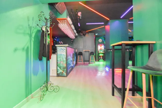 Pub en pleno centro de Granada ¿Eres un emprendedor apasionado por la hostelería? — 28