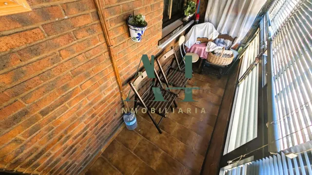 Piso céntrico junto a la Cruz en zona peatonal - foto 5