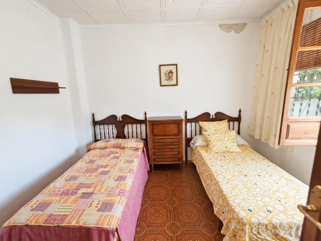Casa independiente de 200 m2 con cinco habitaciones, dos cocinas y solárium en San José de la Vega — 13