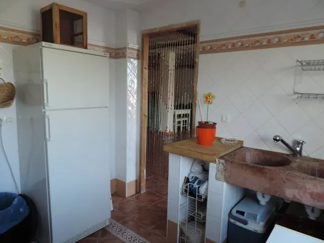 chalet en zona del colegio elians — 33