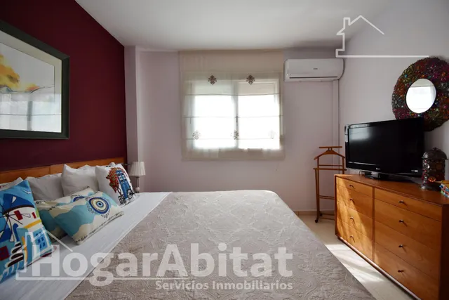 PRECIOSO ADOSADO EN URBANIZACIÓN CON PISCINA, GARAJE Y TERRAZA — 24