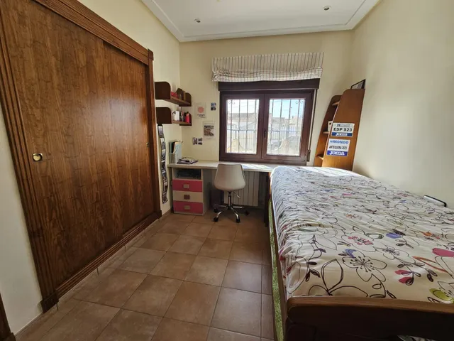 Villa independiente con piscina privada y amplios espacios en Pozo Estrecho, Cartagena — 28