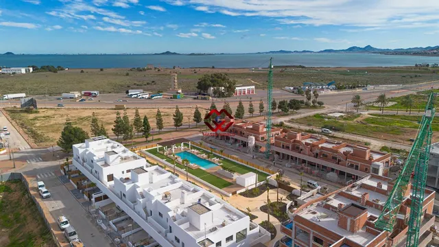 Complejo residencial de nueva construcción cerca de Serena Golf y el Mar Menor en Los Alcázares — 10