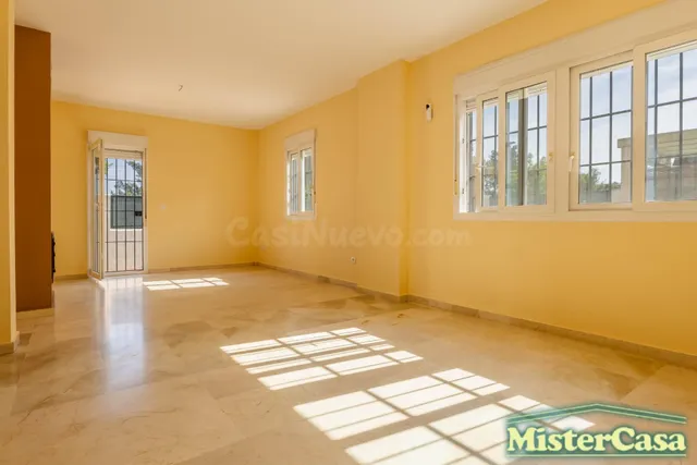 Exclusiva casa pareada de 4 dormitorios con sotano junto al campo de golf — 5