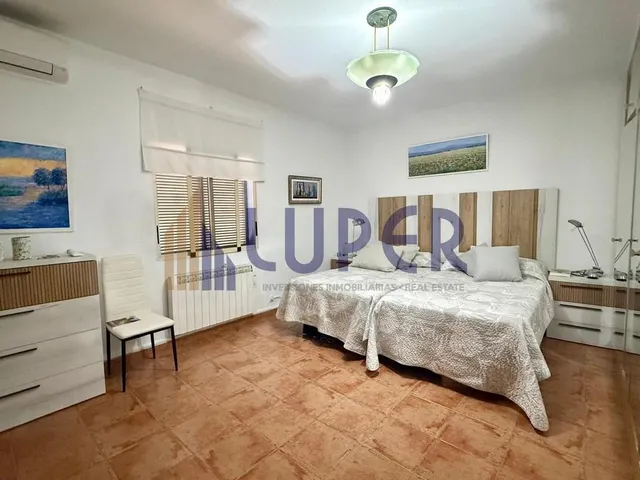 Chalet en San Vicente del Raspeig, zona Canastell con 2 viviendas — 13