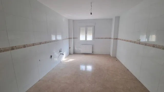 Casa independiente a la venta de 645 m2 construidos en el Alto de La Muela. — 5
