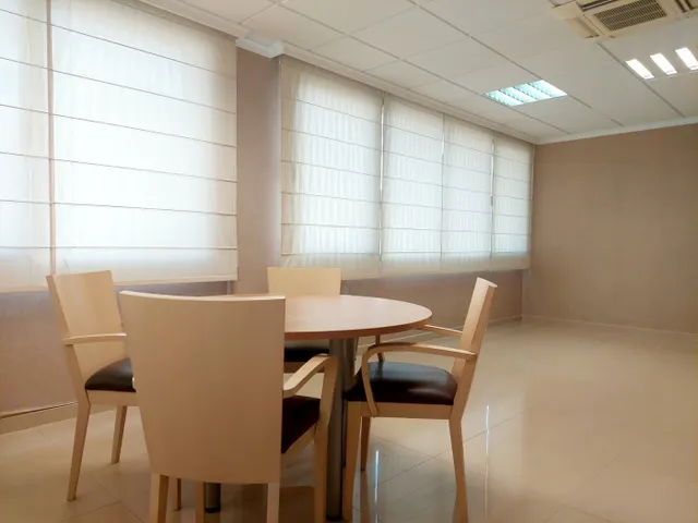 OFICINA -AV. LA RÀPITA- — 16