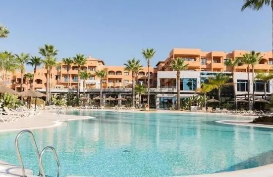piso en apart-hotel  de 4 * caledonia golf gran resort