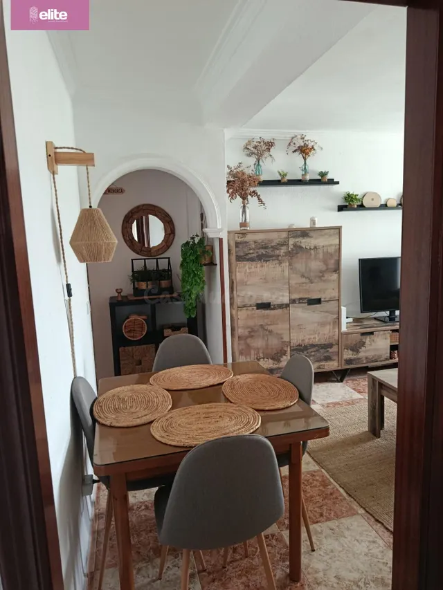 MAGNIFICO PISO EN SAN TELMO REFORMADO — 2