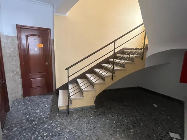SE ALQUILA PISO EN ULÍA — 30