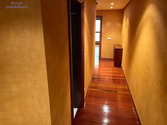 Extraordinario piso en el Espolón — 35