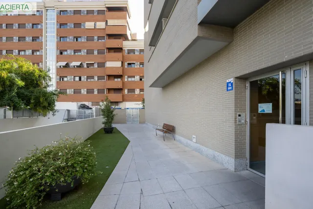 MARAVILLOSO PISO DE DOS DORMITORIOS Y GARAJE EN EL PTS — 40