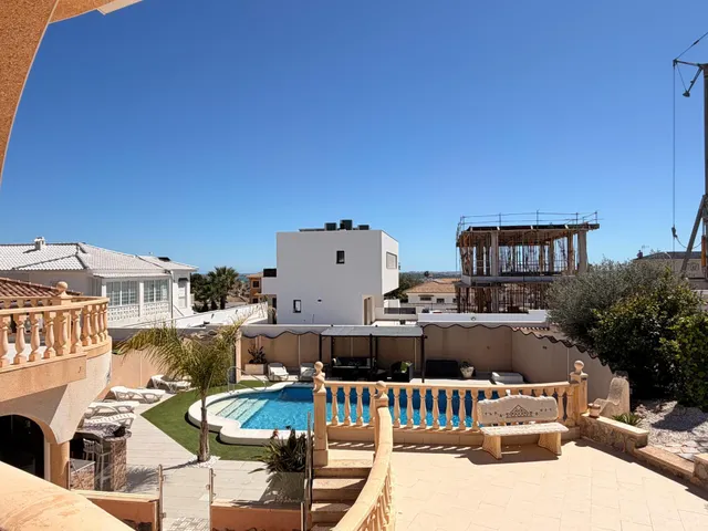Villa 5 habitaciones 246m² en venta - Centro de la Ciudad Quesada — 42