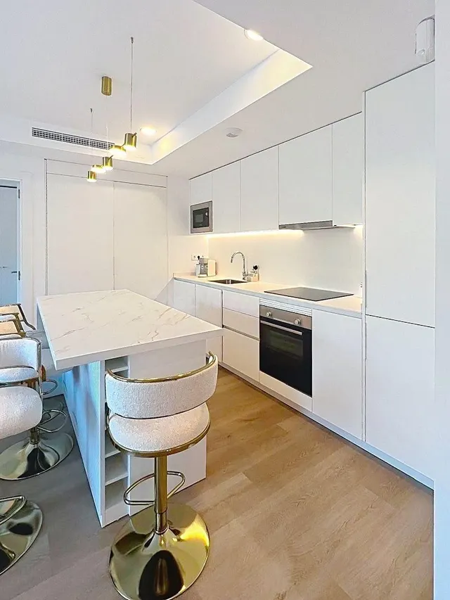 Apartamento 2 habitaciones 98m² en alquiler - Zona Franca - foto 4