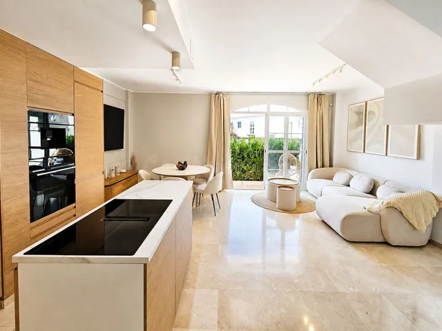 Casa 3 habitaciones 130m² en venta - Puerto de la Duquesa - foto 3