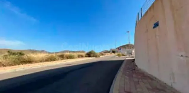 Terreno en venta en Avda Los Espejos, 85 Isla Plana Cartagen - foto 3