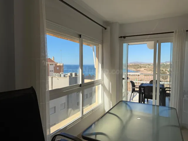 Encantador Piso con Vistas al Mar — 5