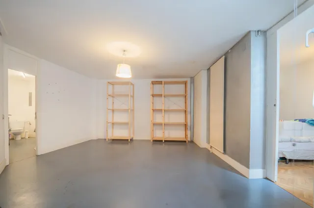 Piso  Ideal Para Reformar  Calle San Lorenzo — 18