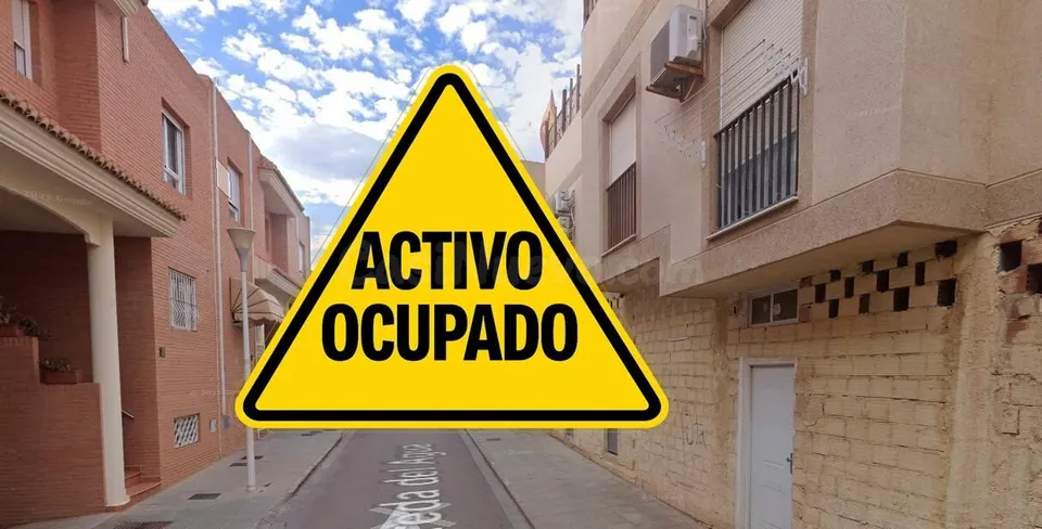 PISO EN ALMERIA