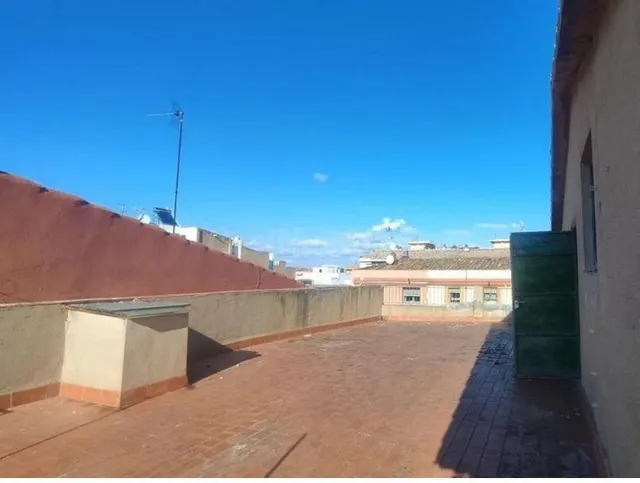 ¡Gran Oportunidad en La Canonja! Vivienda de 270m2 con Poten - foto 3