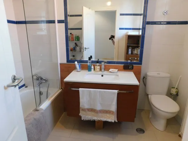 Venta - villa de lujo - Torrevieja - 6 dormitorios - 5 baños - 328 m2 - parcela 1066 m2 - piscina - garaje — 37