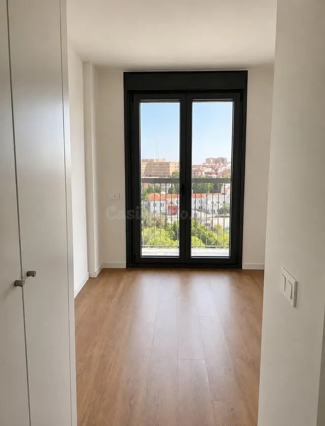 Ático de obra nueva con 2 terrazas, piscina y garaje en Safr - foto 2