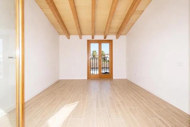 ESPECTACULAR ADOSADO TOTALMENTE REFORMADO COMO OBRA NUEVA — 23