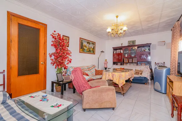 Amplia y Luminosa Casa en el Corazón de Monachil — 6