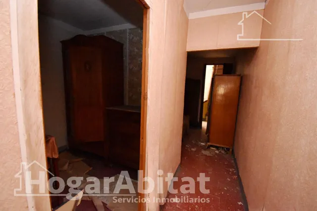 AMPLIA CASA CON 2 TERRAZAS CERCA DEL CENTRO — 46