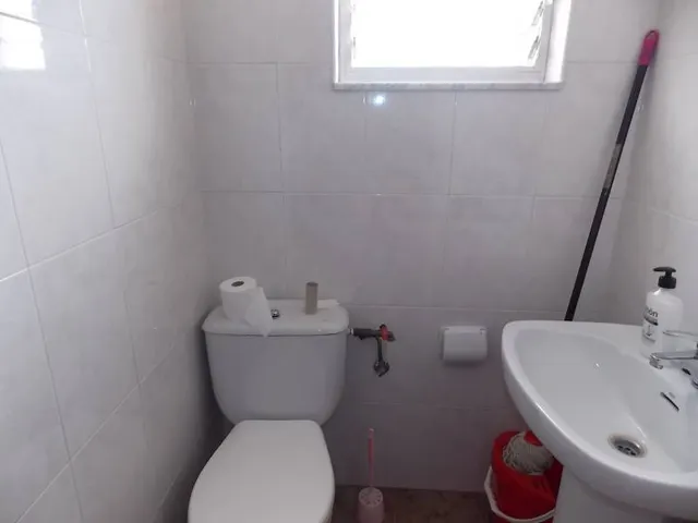 OFICINAS EN ALQUILER EN ZONA SALINETAS DE PETRER — 5