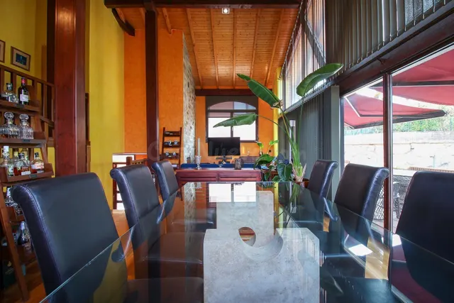 EXCLUSIVO CHALET INDEPENDIENTE EN PARCELA DE 540 M2 EN RESID - foto 5