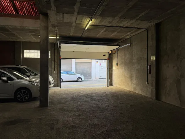 Oportunidad única en pleno centro de Roses — Solar edificabl - foto 2