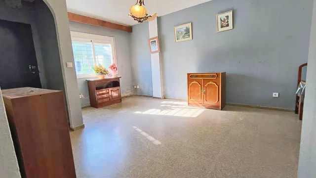 Casa adosada en zona tranquila de Castilblanco de los Arroyo - foto 5
