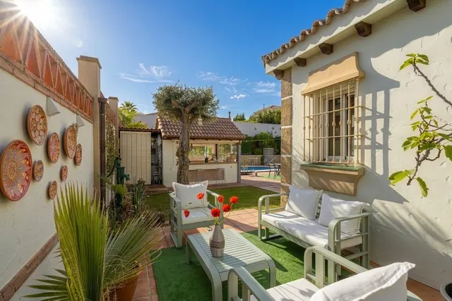 Chalet 3 habitaciones 253m² en venta - Costa del Sol — 28