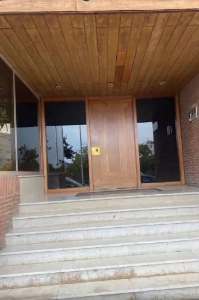 LOCAL en VENDA a IGUALADA - Zona POBLE SEC — 2