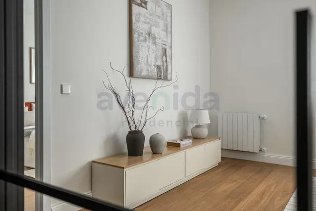 Exclusiva vivienda exterior en tercera planta — 12