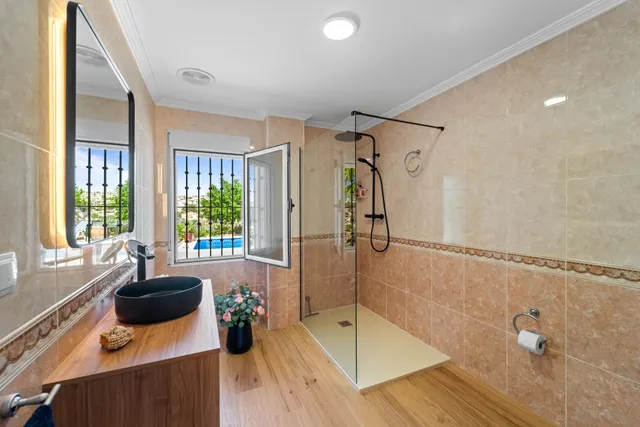 Espectacular Villa Seminueva en San Fulgencio, La Marina — 11