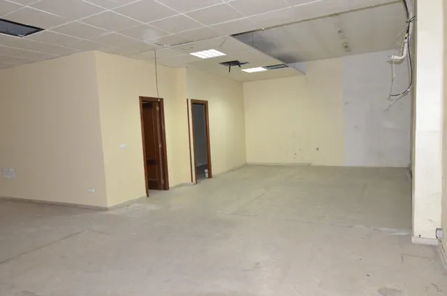 Urbis te ofrece un local comercial en zona San Cristóbal, Salamanca. — 3